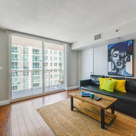 Amazing 3 Bedroom Condo At Brickell With Pool Маямі Екстер'єр фото