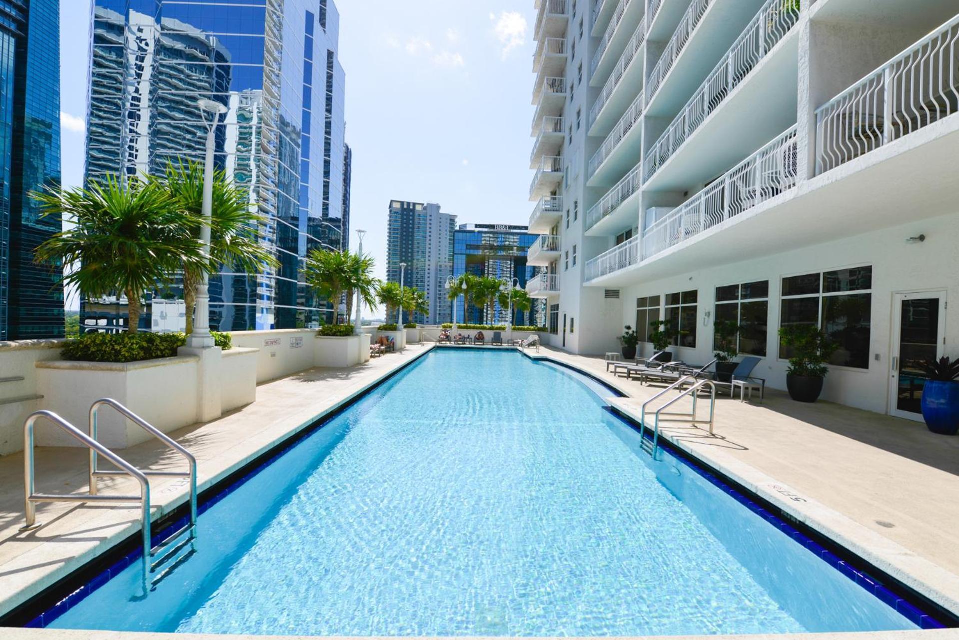 Amazing 3 Bedroom Condo At Brickell With Pool Маямі Екстер'єр фото